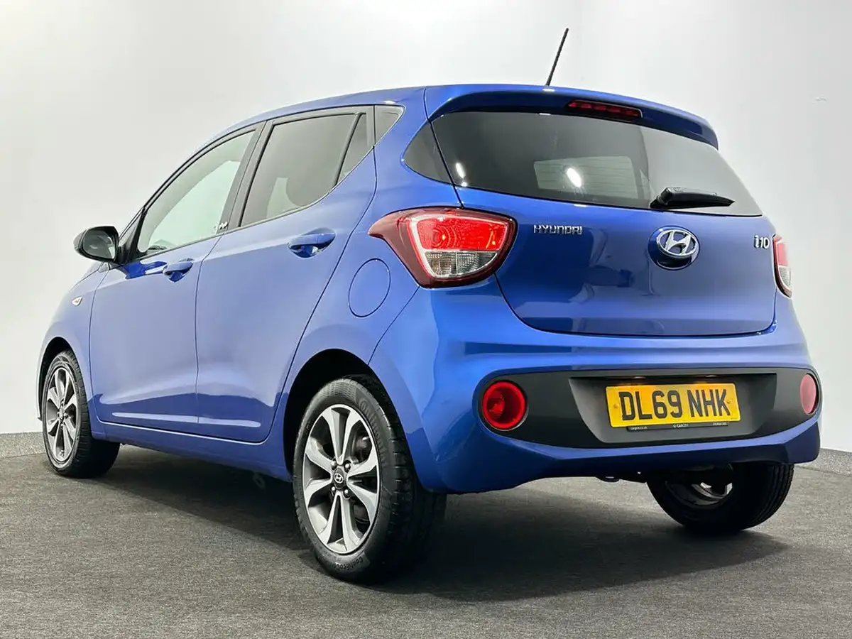 2019-hyundai-i10-10-play-big-42