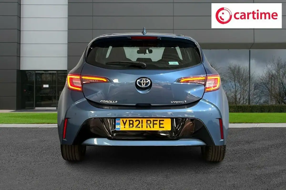 2021-toyota-corolla-18-vvt-i-icon-tech-spare-wheel-hatchback-5d-big-4