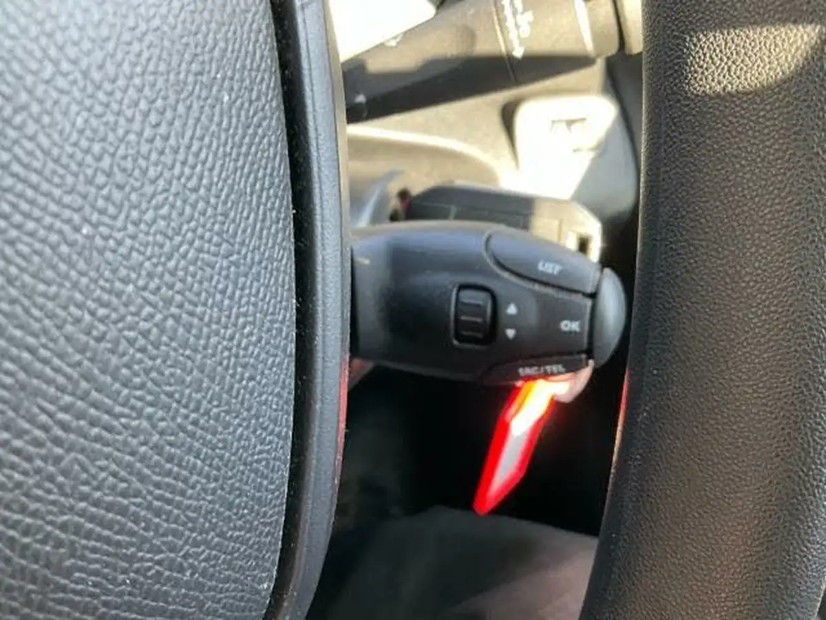 2021-peugeot-partner-15-bluehdi-950-professional-100ps-eu6dt-long-panel-big-25
