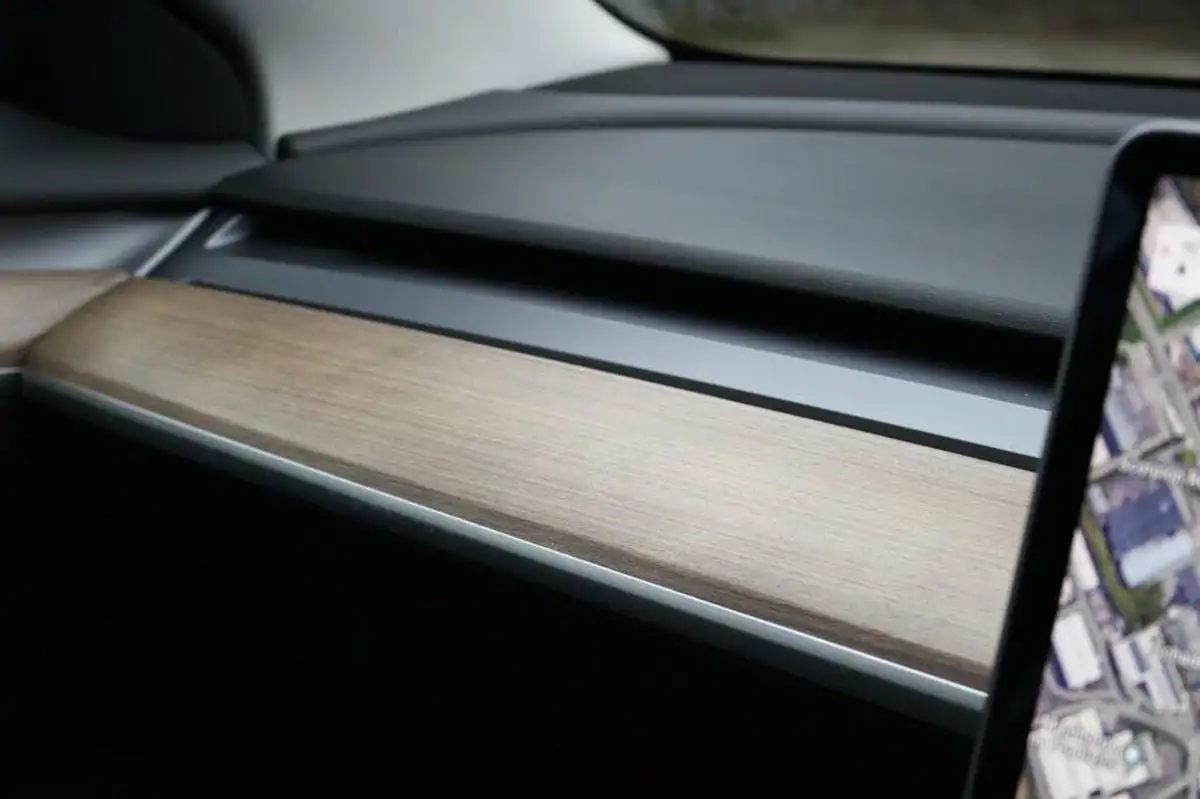2021-tesla-model-3-e-standard-plus-big-23