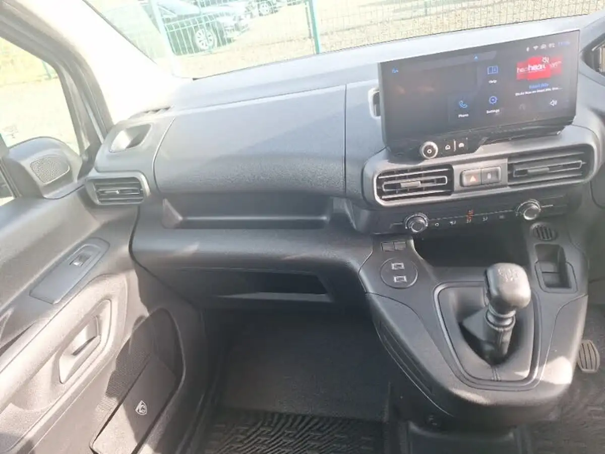 2024-peugeot-partner-15-bluehdi-professional-100pseu6d-big-2