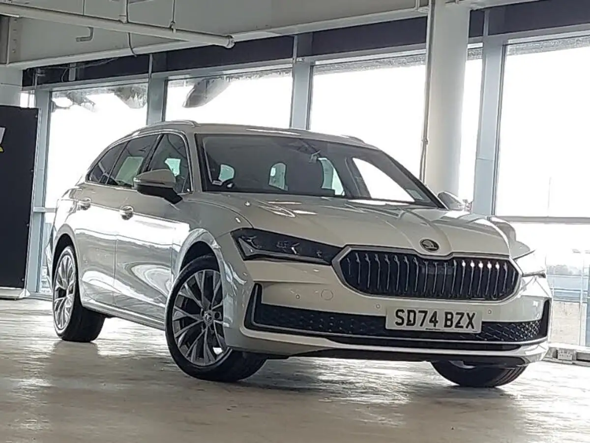 2024-skoda-superb-20tdi-se-l-150ps-scr-estate-dsg-big-11