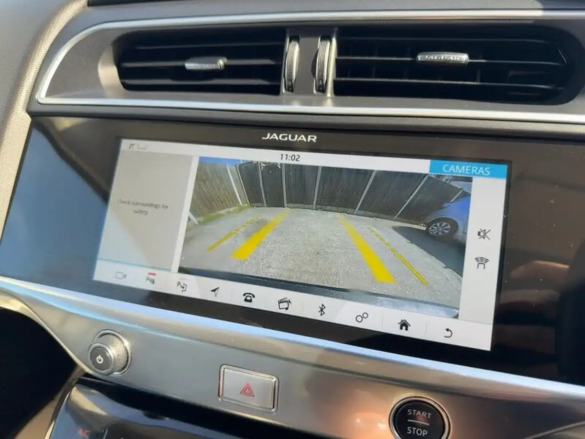 2019-jaguar-i-pace-ev400-se-big-46