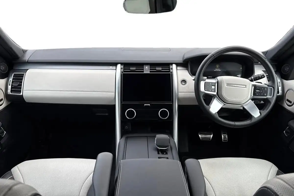 2024-land-rover-discovery-30-d300-dynamic-hse-big-9