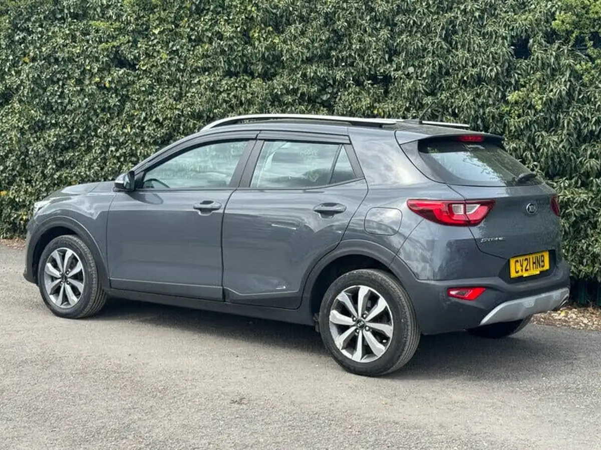2021-kia-stonic-10-t-gdi-2-99bhp-big-33
