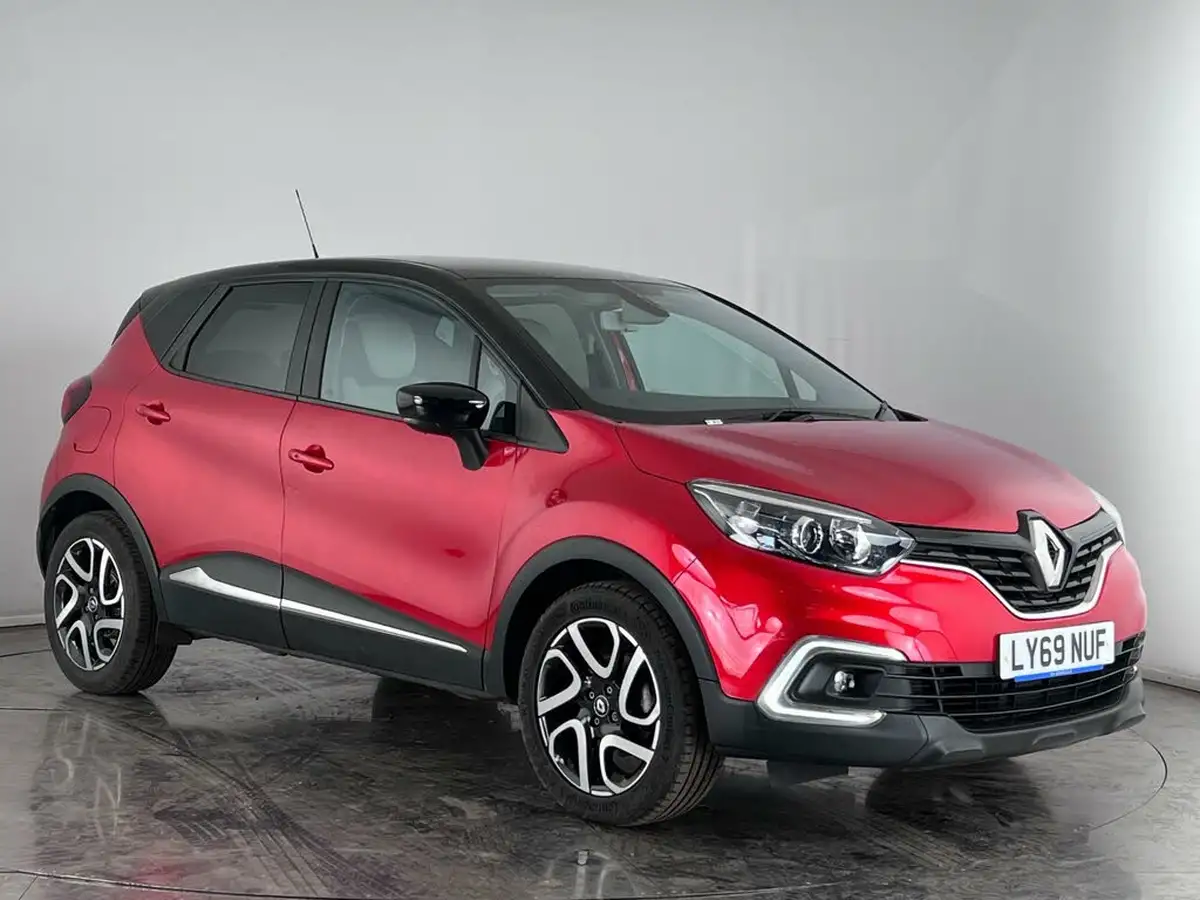 2019-renault-captur-13-tce-iconic-150bhp-ss-edc-auto-big-0