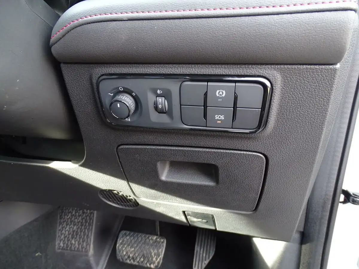 2025-maxus-t60-max-20tdi-big-24