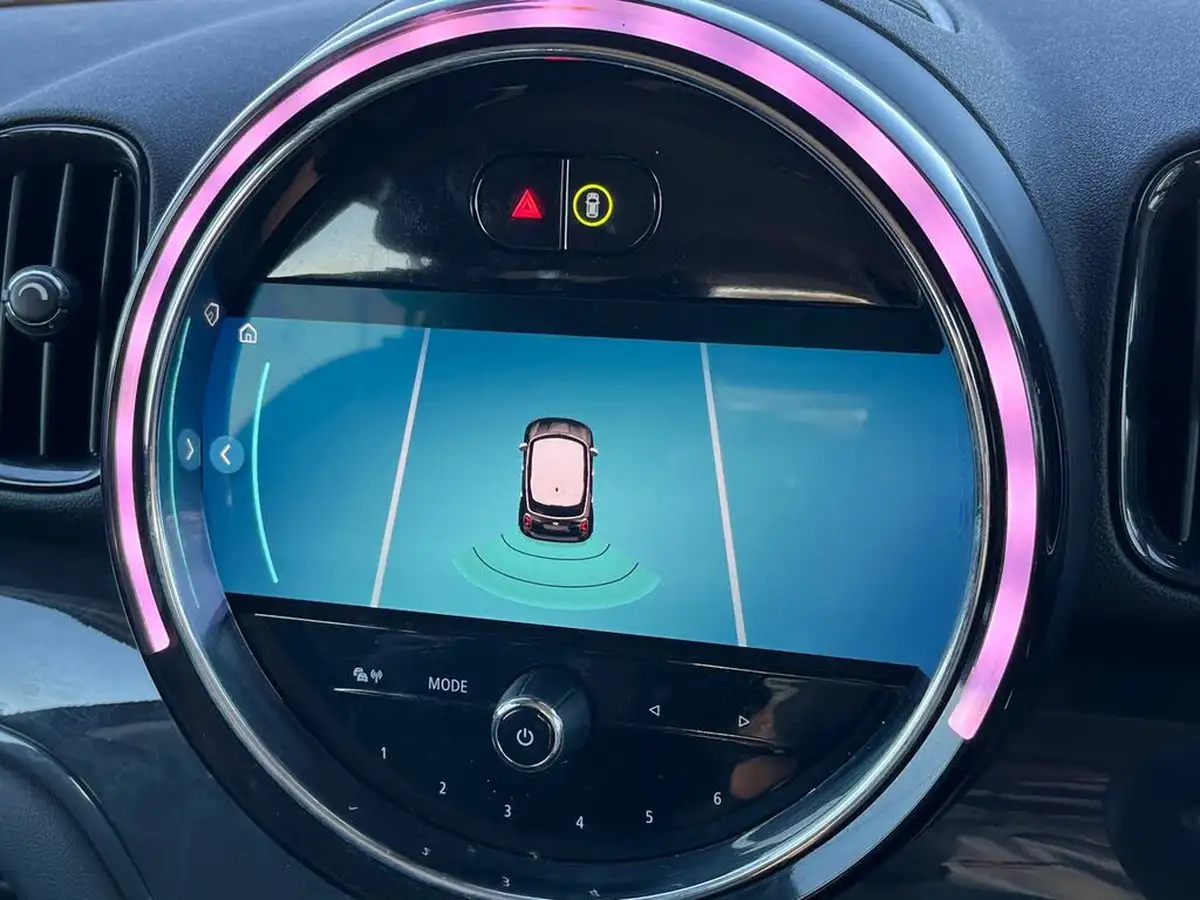 2021-mini-countryman-15-cooper-classic-big-21