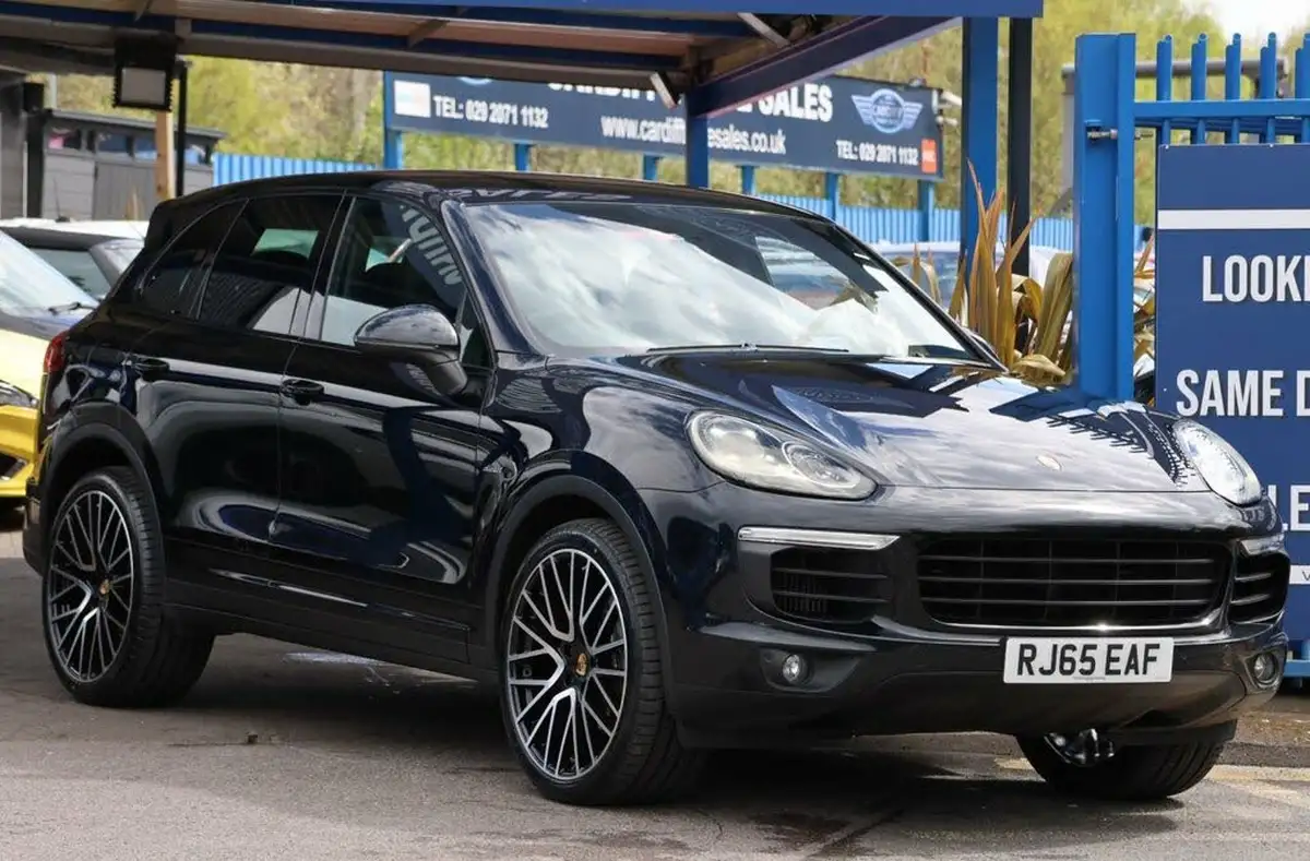 2015-porsche-cayenne-30td-big-1