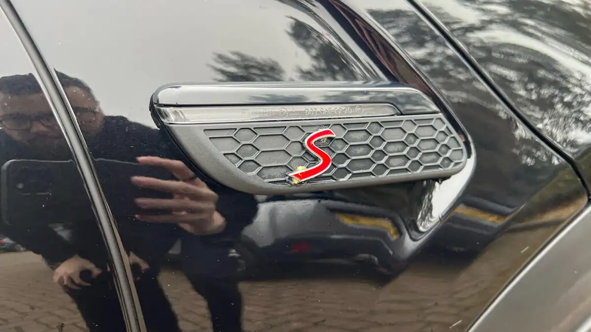 2021-mini-cooper-20-cooper-s-sport-hatchback-5d-auto-big-43
