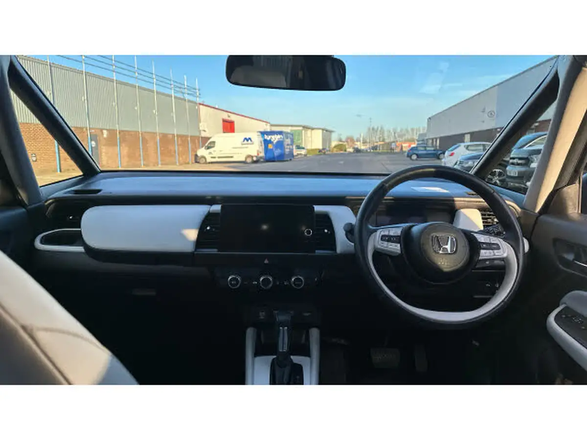 2022-honda-jazz-15-i-mmd-ex-107ps-big-9