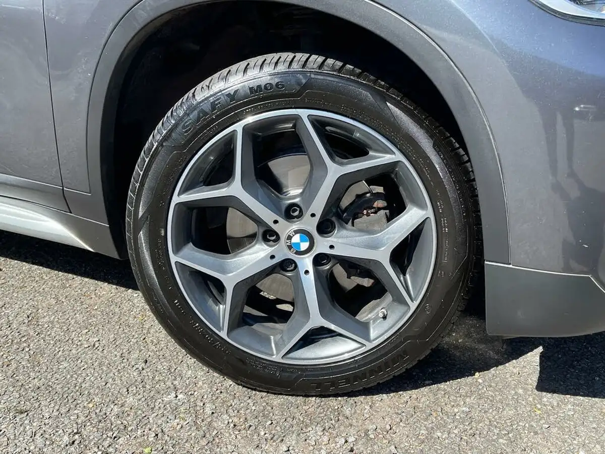 2018-bmw-x1-15-sdrive-18i-xline-134bhp-big-16