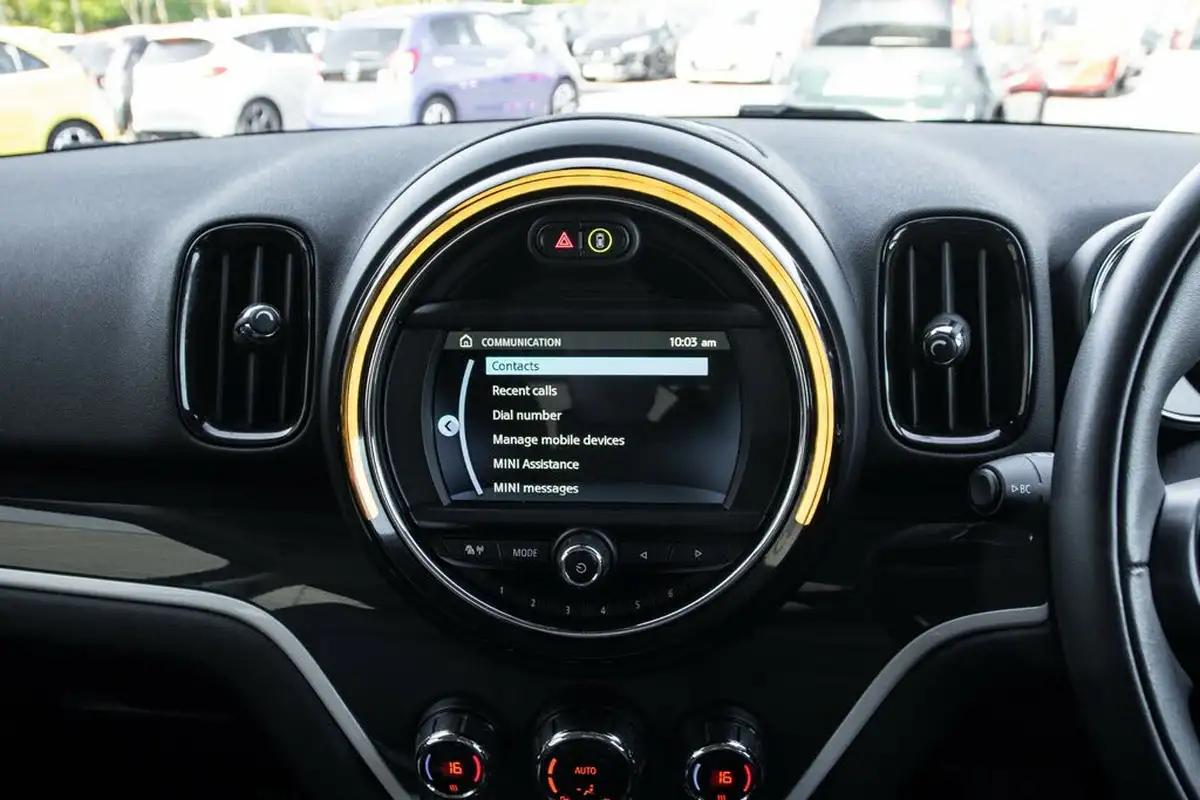2018-mini-countryman-15-cooper-s-e-phev-ss-big-25