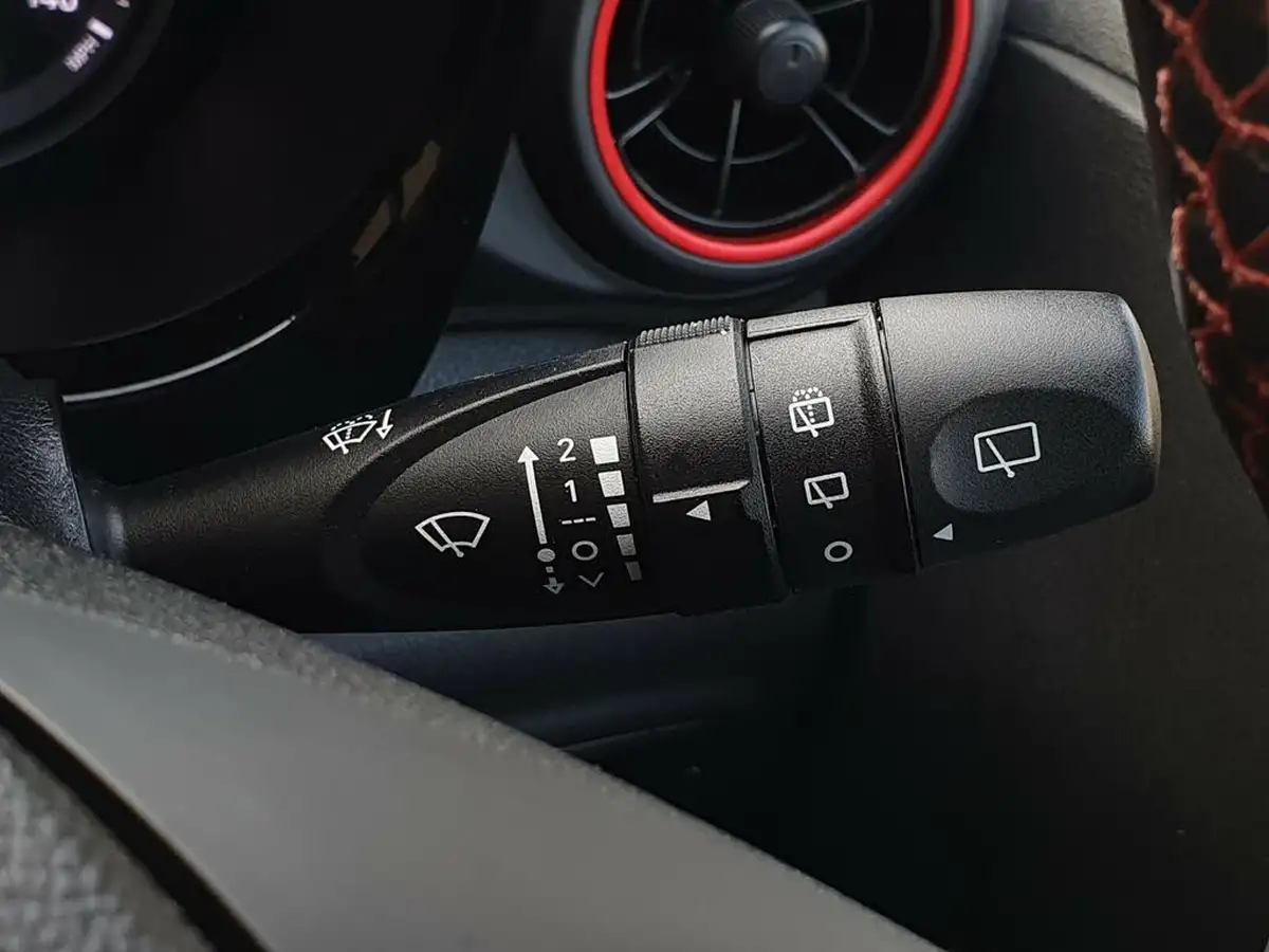 2021-hyundai-i10-10-t-gdi-n-line-big-27