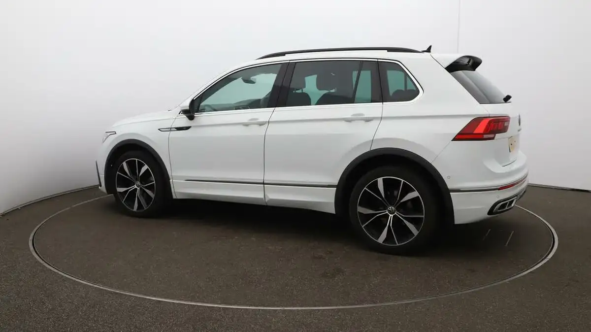 2022-volkswagen-tiguan-15-tsi-r-line-big-39