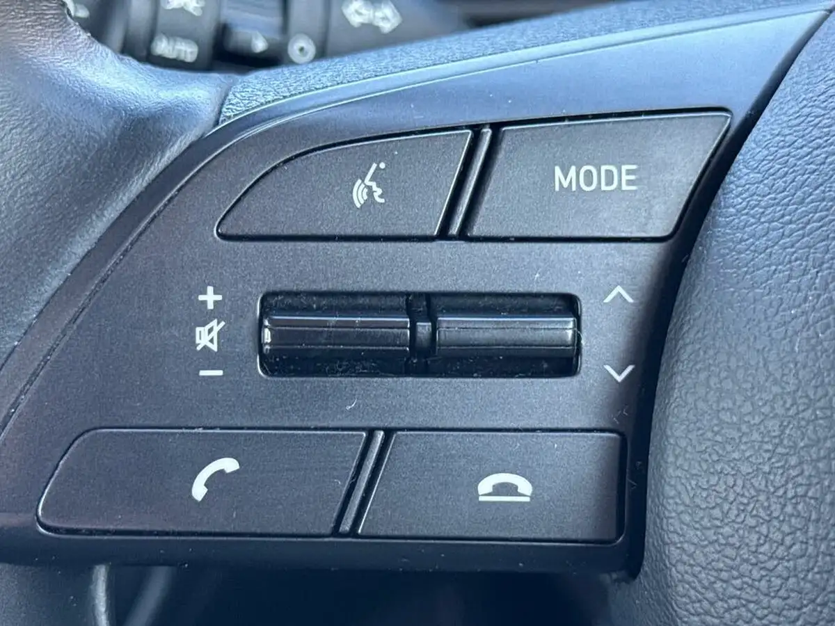 2021-hyundai-i20-10-t-gdi-se-connect-eclutch-imt-big-15