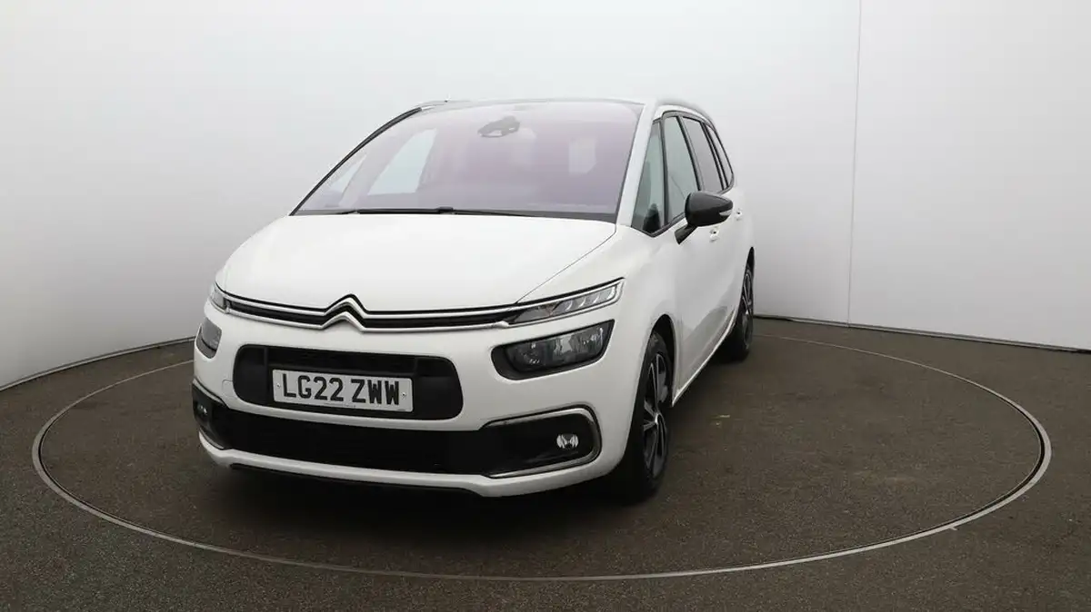 2022-citroen-grand-c4-spacetourer-12-puretech-sense-eat8-big-31