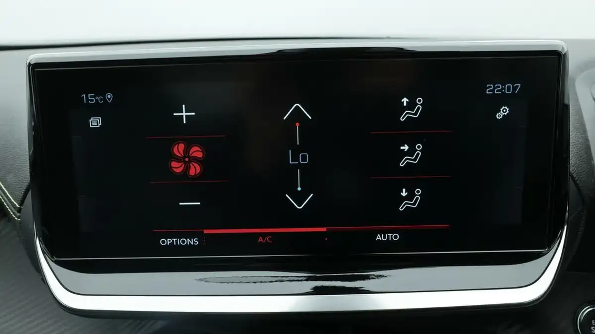 2022-peugeot-2008-suv-12-puretech-gt-eat8-big-12