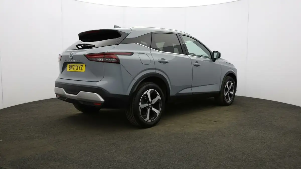 2021-nissan-qashqai-13-dig-t-premiere-edition-140ps-big-49