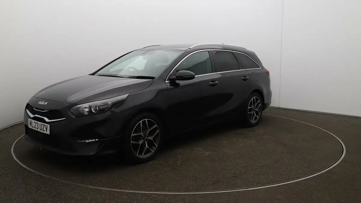 2022-kia-ceed-15-t-gdi-3-sportswagon-big-59