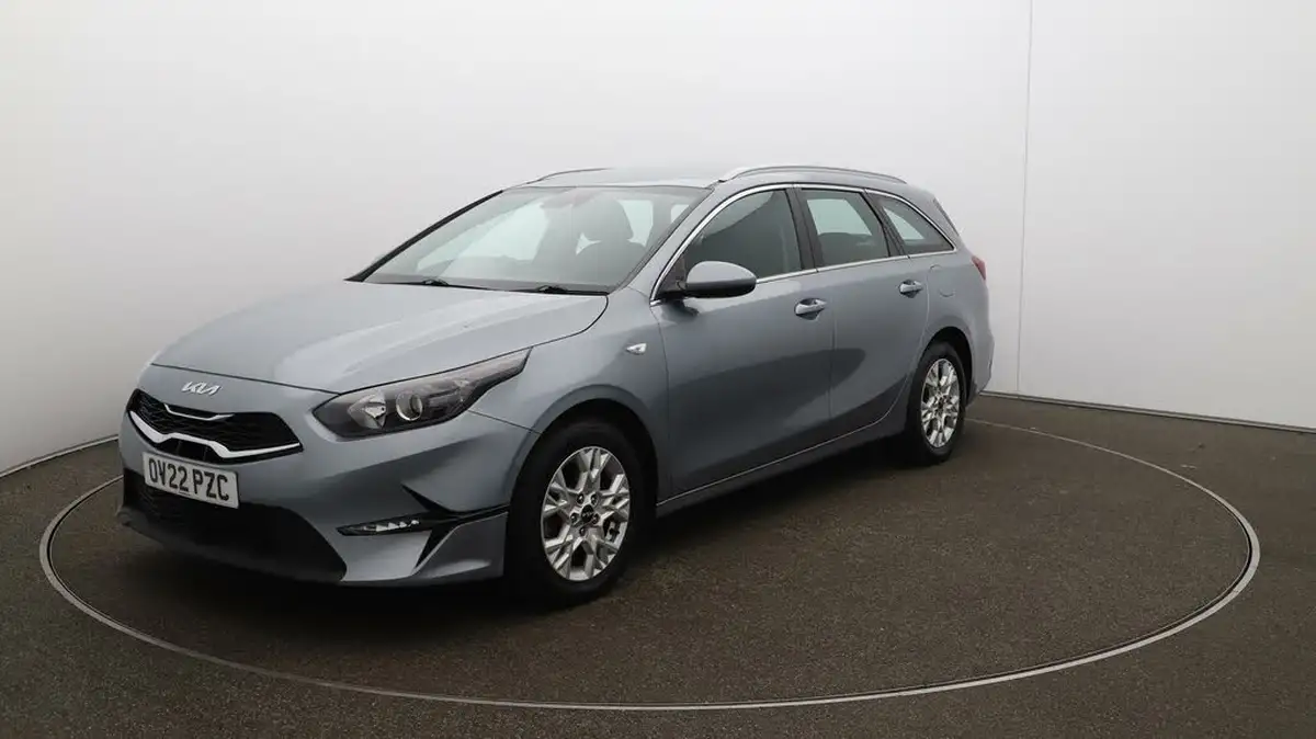 2022-kia-ceed-10-t-gdi-2-sportswagon-big-60