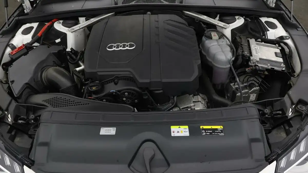 2022-audi-a4-20-40-tfsi-black-edition-big-18