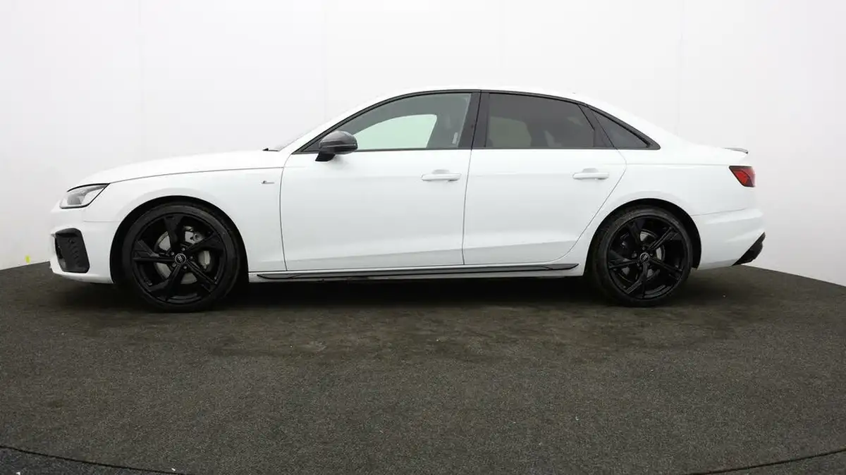 2022-audi-a4-20-40-tfsi-black-edition-big-60