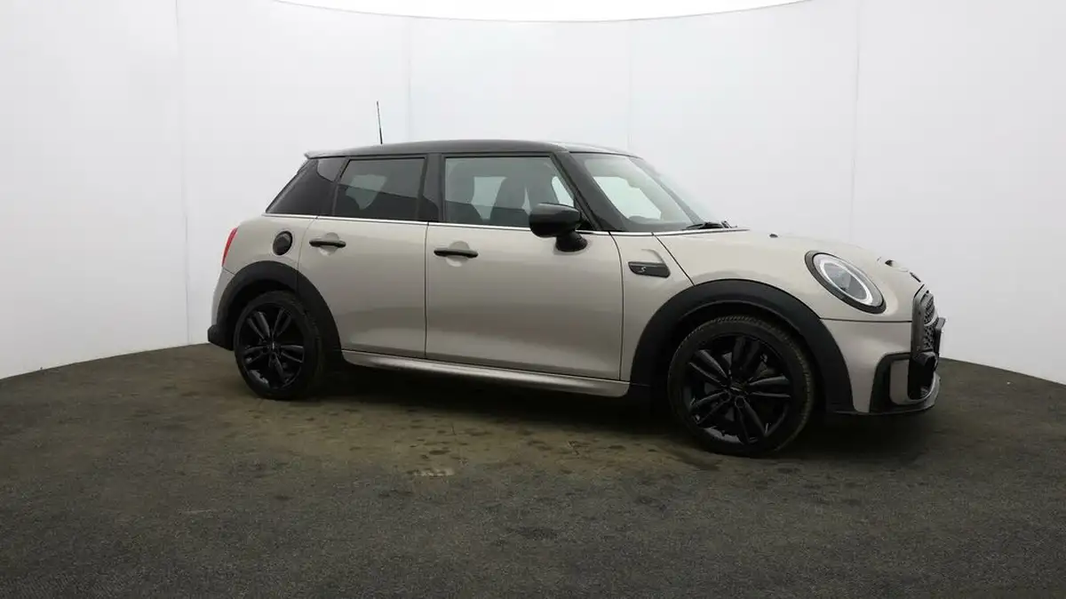 2022-mini-cooper-20-cooper-s-sport-hatchback-5d-auto-big-41