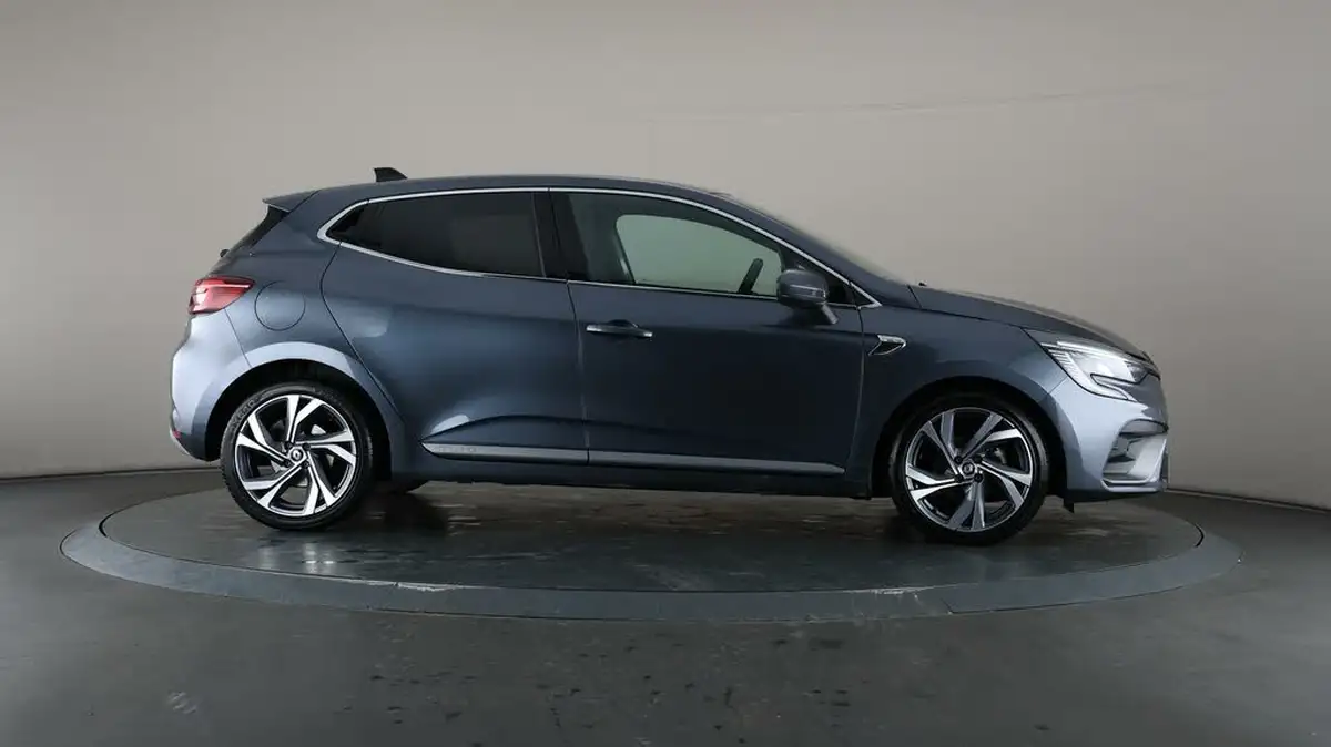 2021-renault-clio-10-tce-rs-line-90ps-big-50