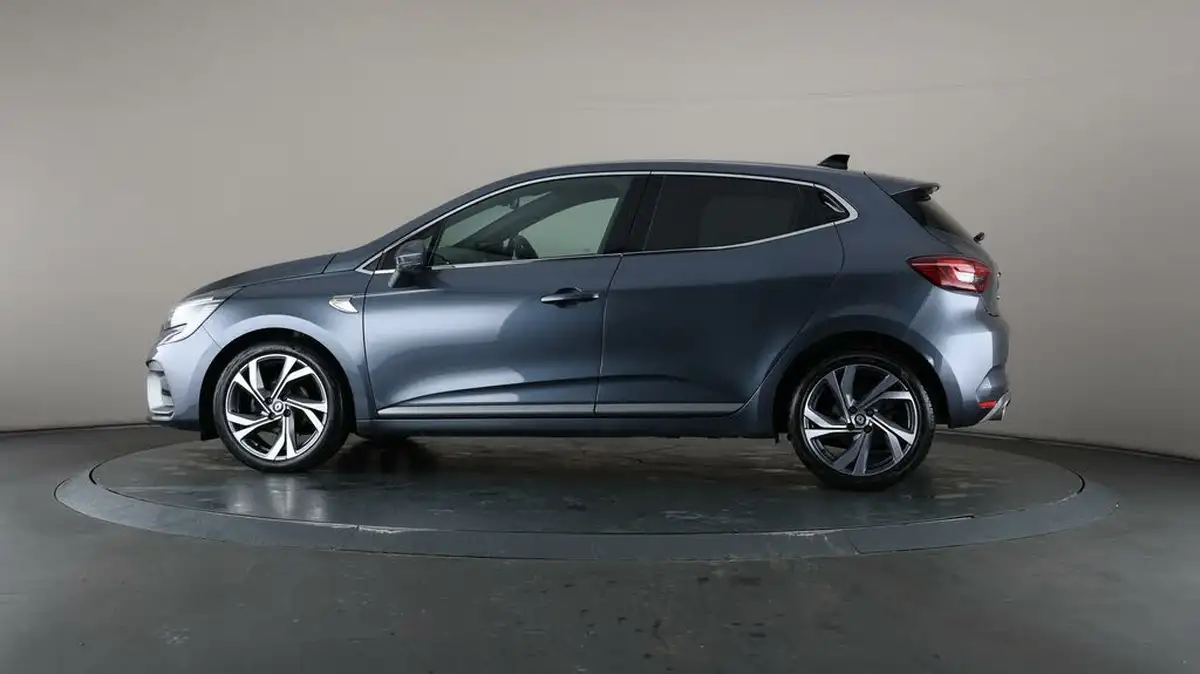 2021-renault-clio-10-tce-rs-line-90ps-big-26