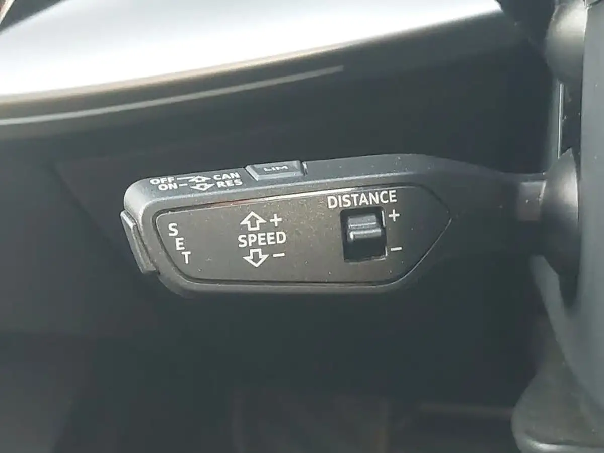 2020-audi-a3-20-35-tdi-s-line-saloon-4d-tronic-big-18