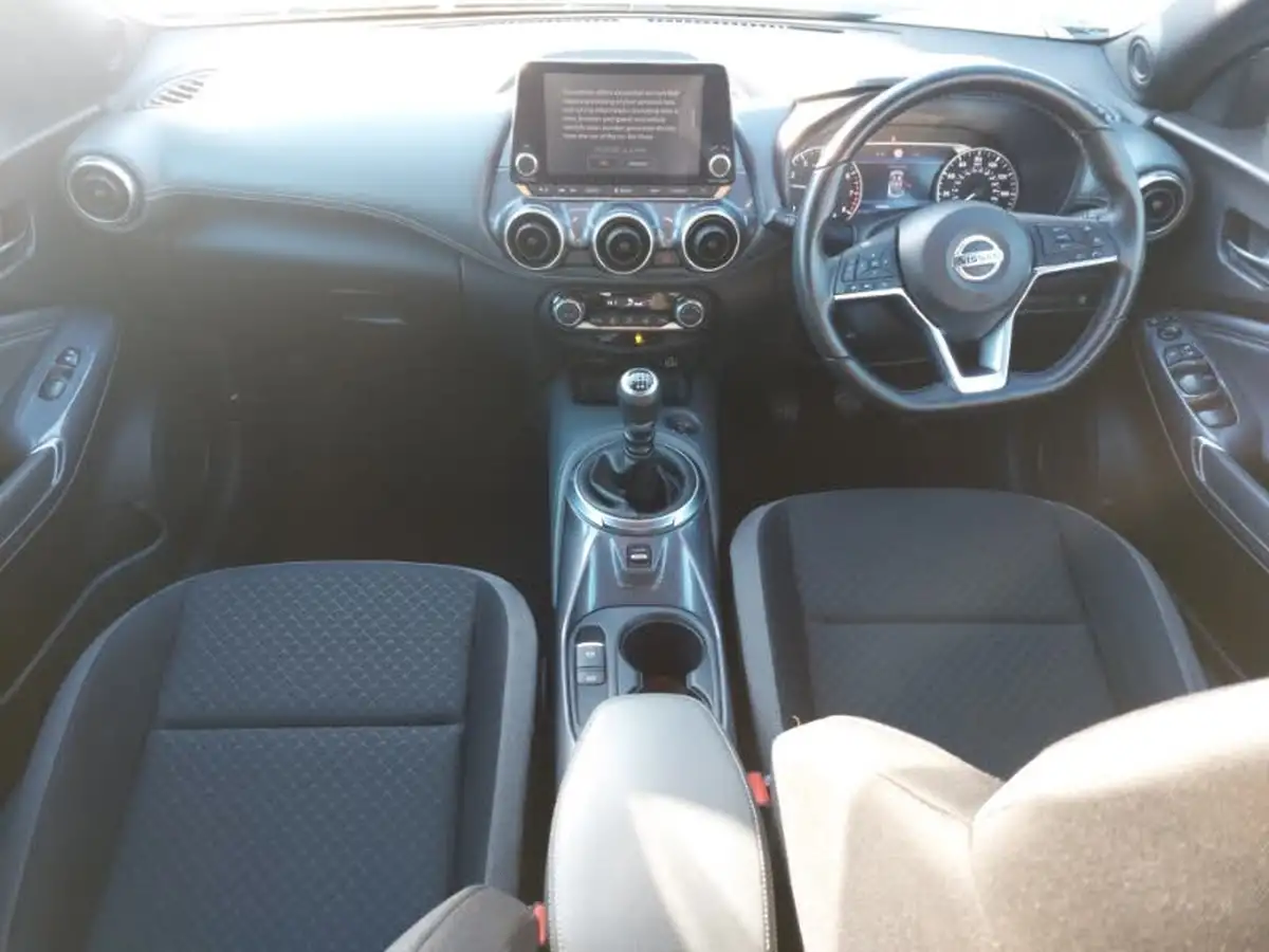 2022-nissan-juke-10-dig-t-n-connecta-big-2