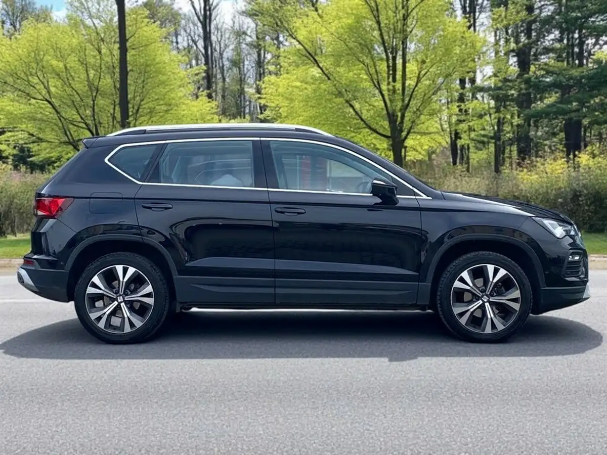 2023-seat-ateca-10-tsi-se-technology-big-4