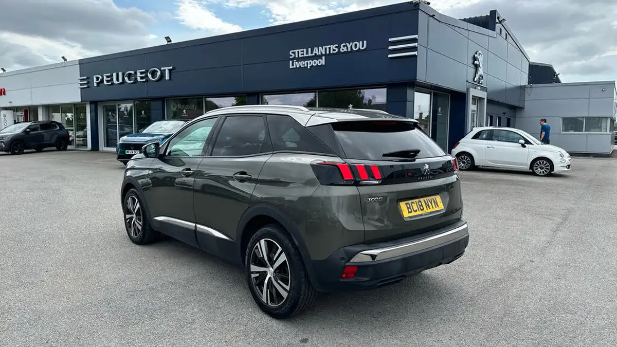 2018-peugeot-3008-suv-15-bluehdi-allure-big-4