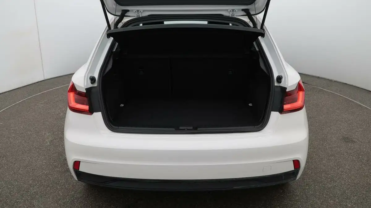 2022-audi-a1-10-25-tfsi-technik-s-tronic-big-17