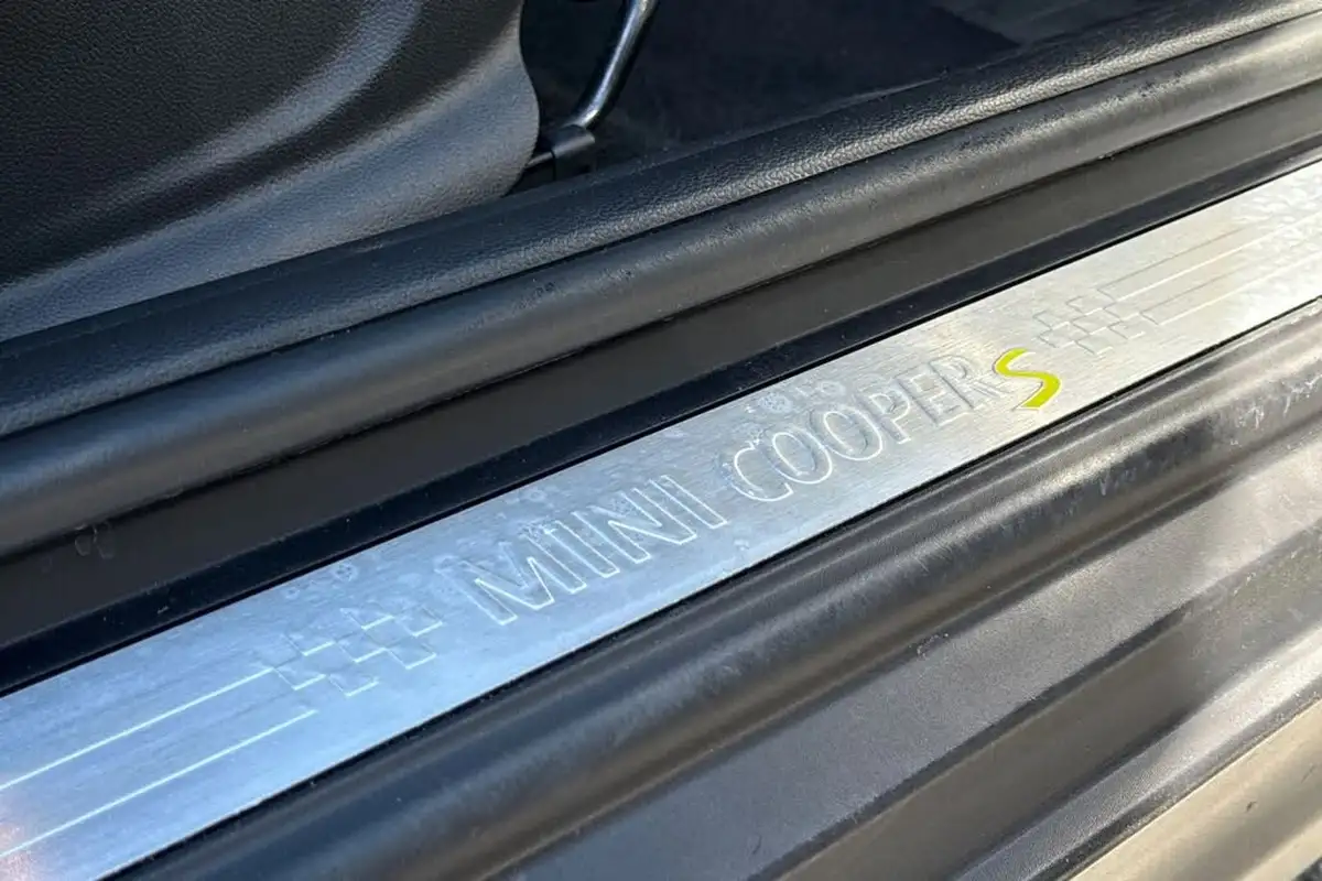 2020-mini-cooper-e-cooper-s-2-big-38