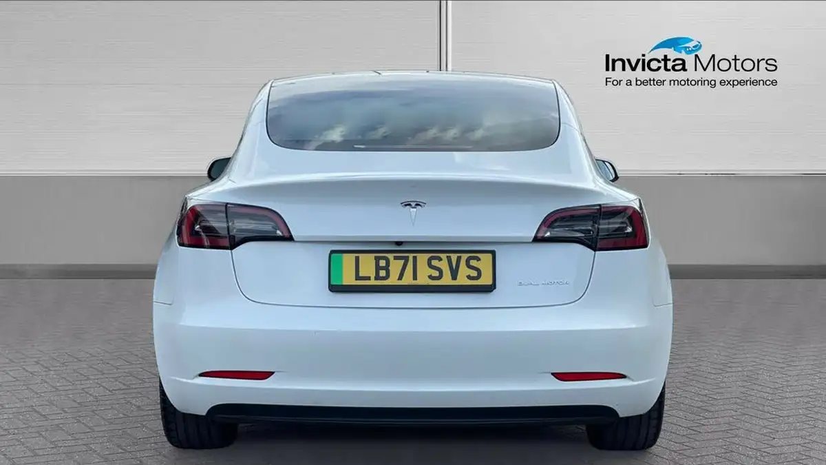 2021-tesla-model-3-e-long-range-awd-big-3