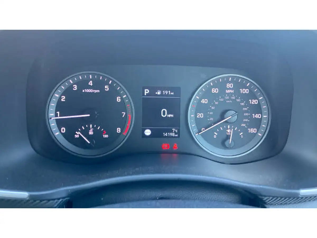 2019-hyundai-tucson-16-t-gdi-se-nav-dct-big-17