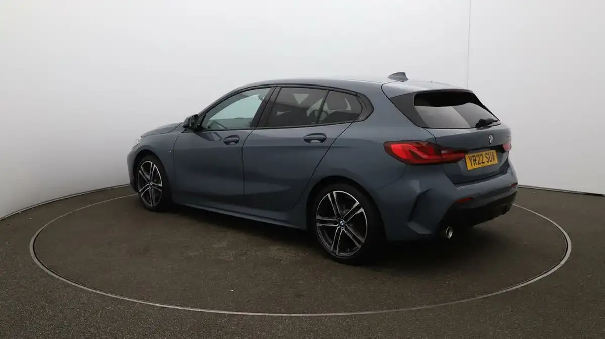 2022-bmw-1-series-15-118i-m-sport-lcp-dct-big-56