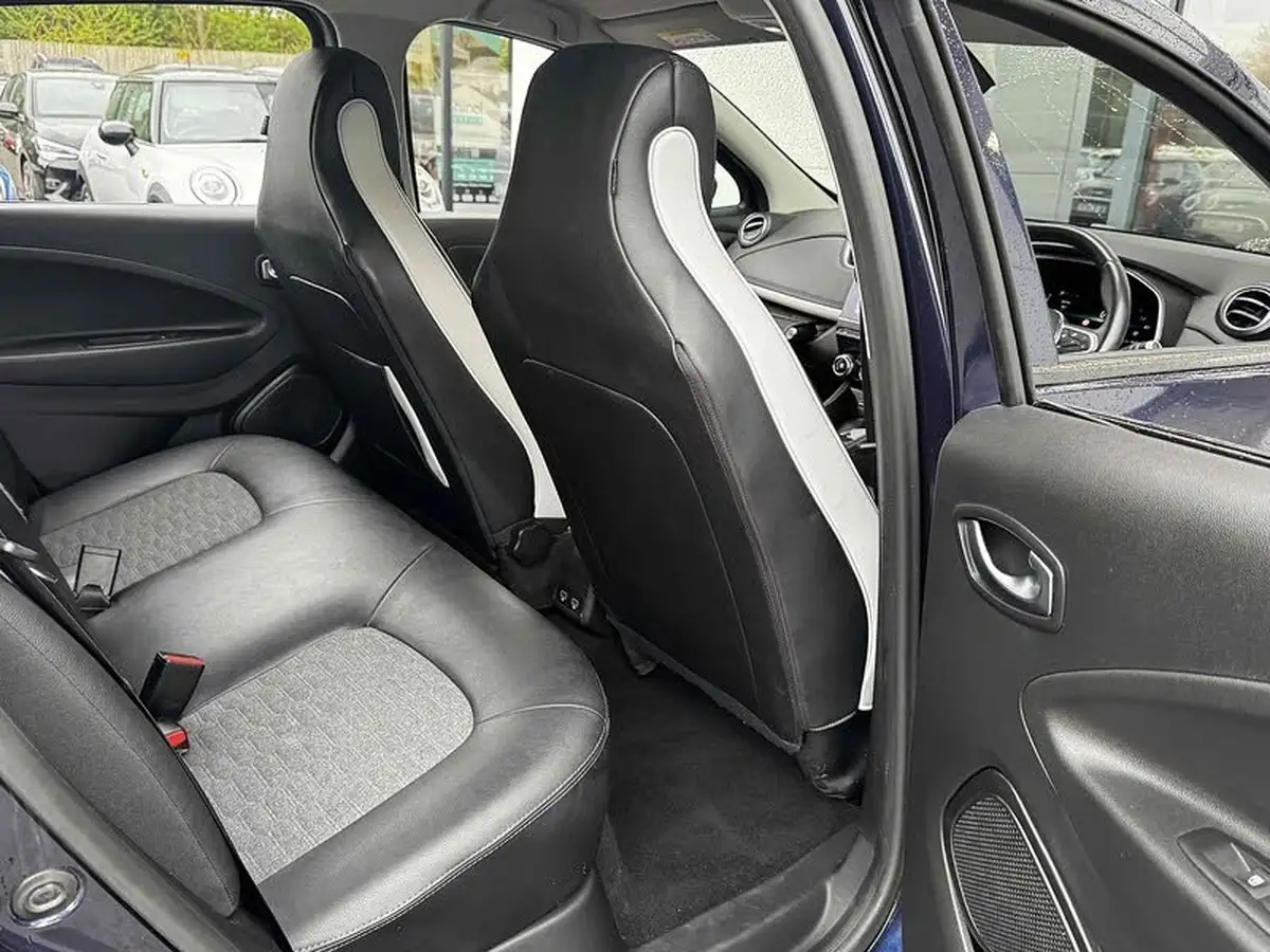 2022-renault-zoe-e-gt-line-big-29