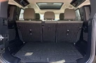 2022-land-rover-110-defender-30-d250-xs-edition-small-25