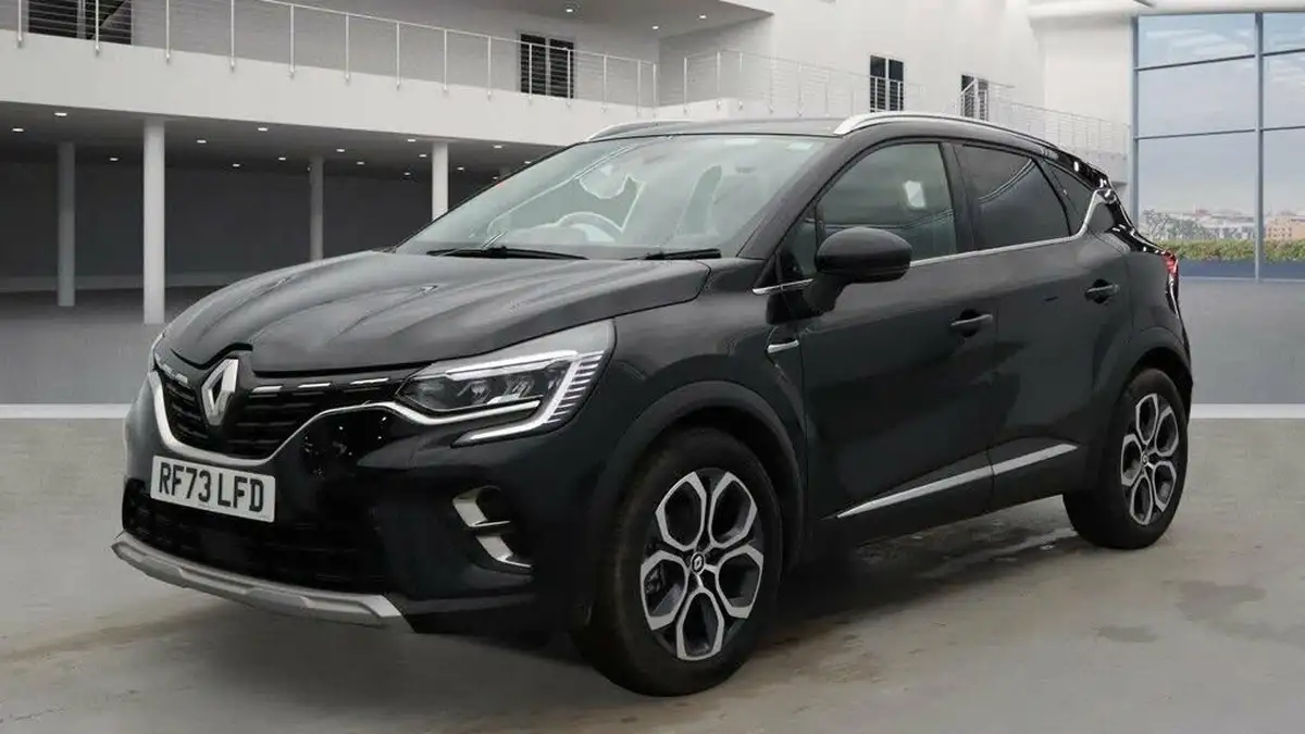 2024-renault-captur-16-techno-145ps-full-big-1