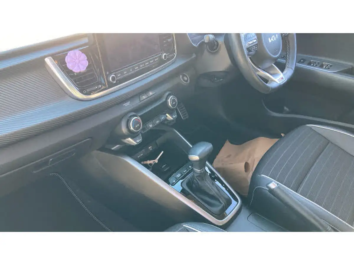 2021-kia-rio-10-t-gdi-gt-line-s-48v-dct-big-12
