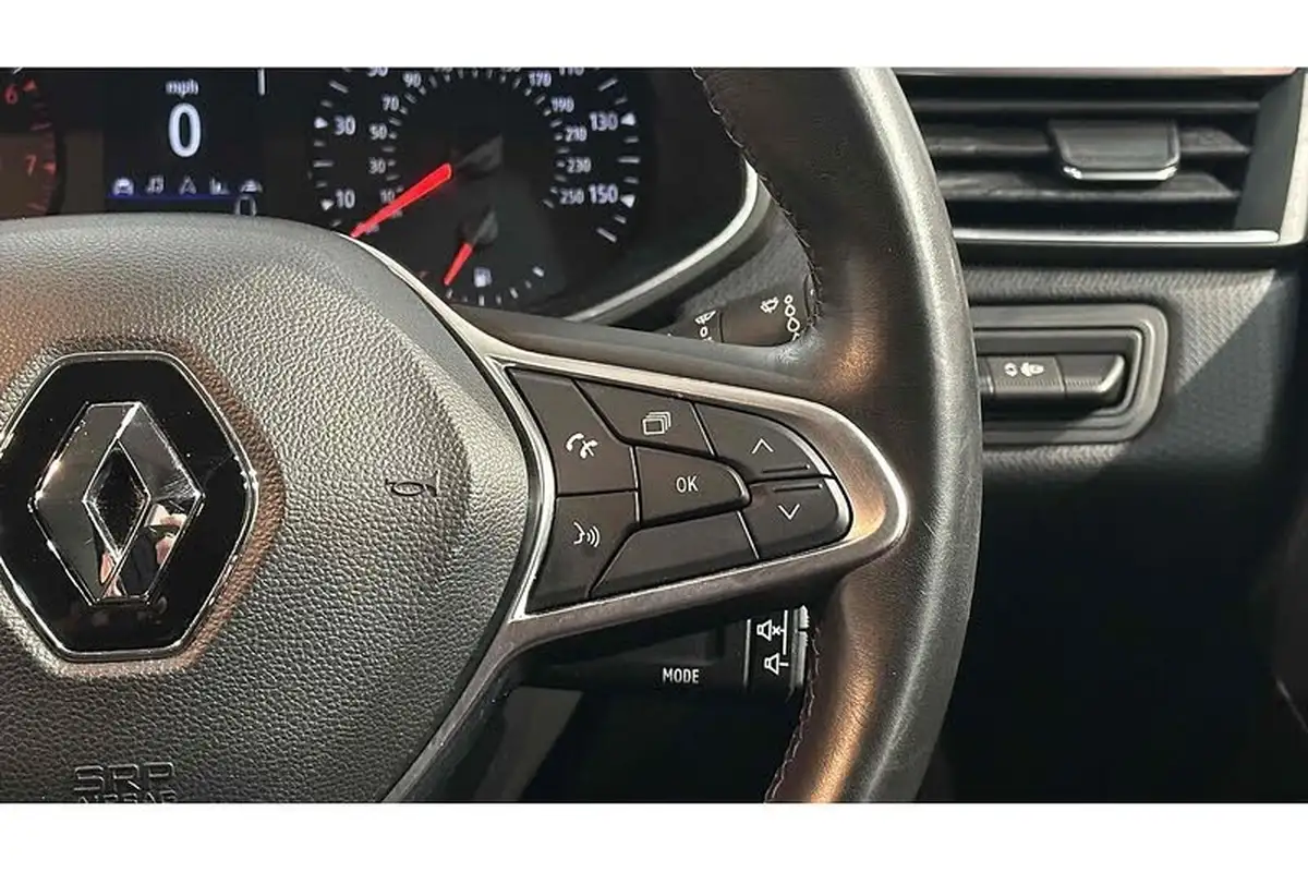 2020-renault-clio-10-sce-iconic-75bhp-big-38