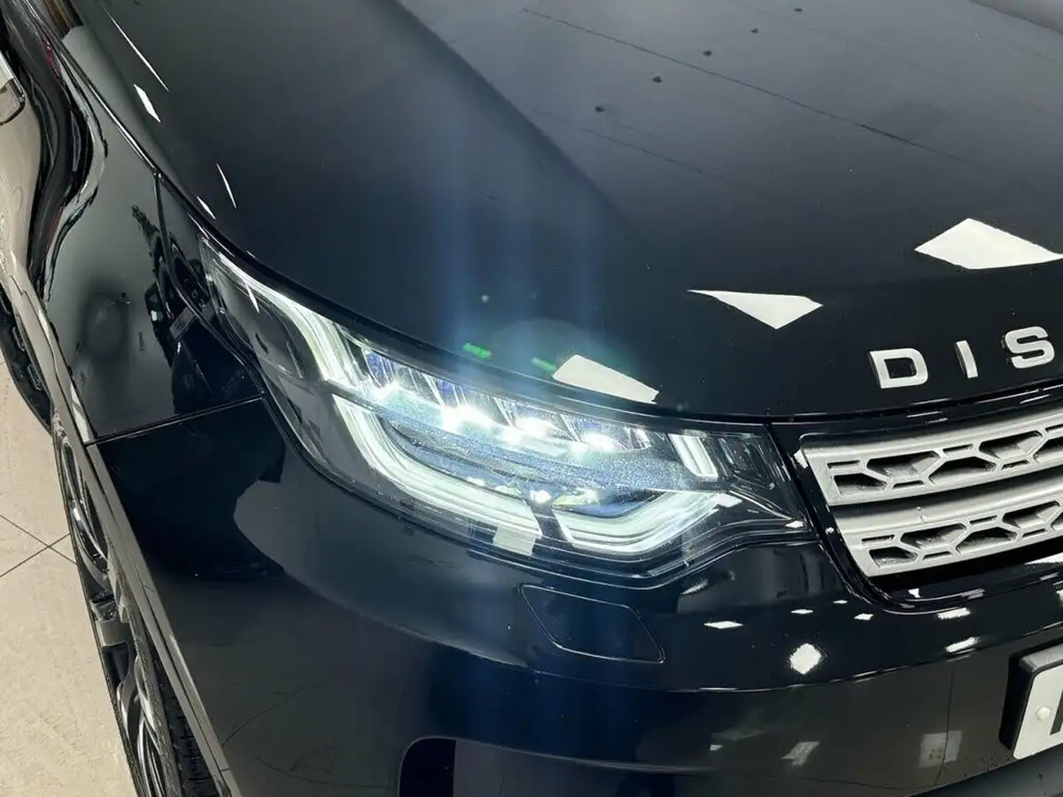 2019-land-rover-discovery-30-sd-v6-hse-luxury-big-16