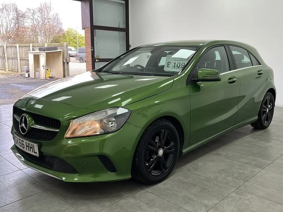 2016-mercedes-benz-a-class-15d-a180d-se-executivess-big-6