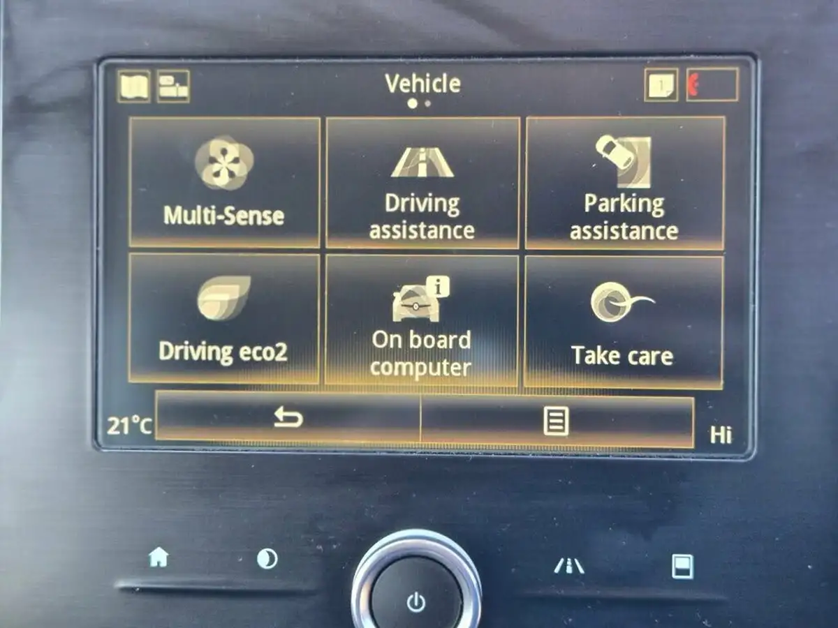 2016-renault-megane-15dci-dynamique-nav-ss-hatchback-5d-big-26