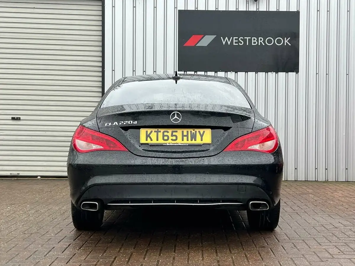 2016-mercedes-benz-cla-21d-cla-220-sport-ss-coupe-4d-big-8