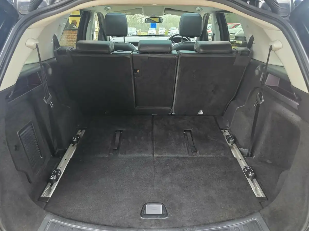 2015-land-rover-discovery-sport-22td-hse-luxury-auto-big-11