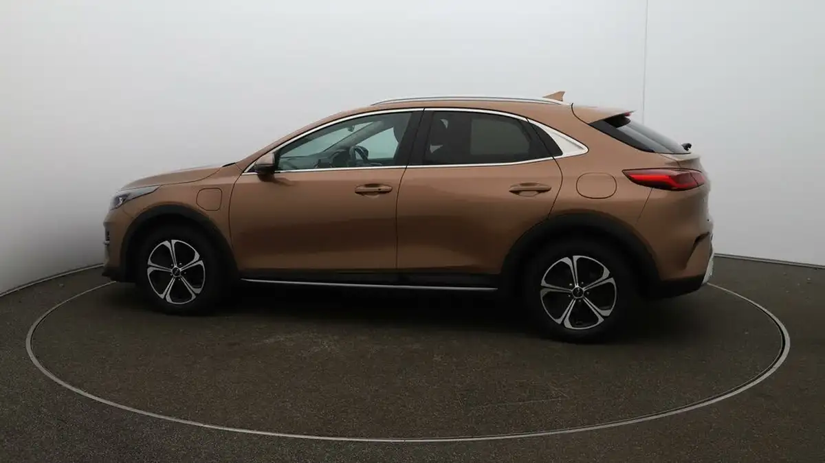 2022-kia-xceed-16-gdi-3-big-48